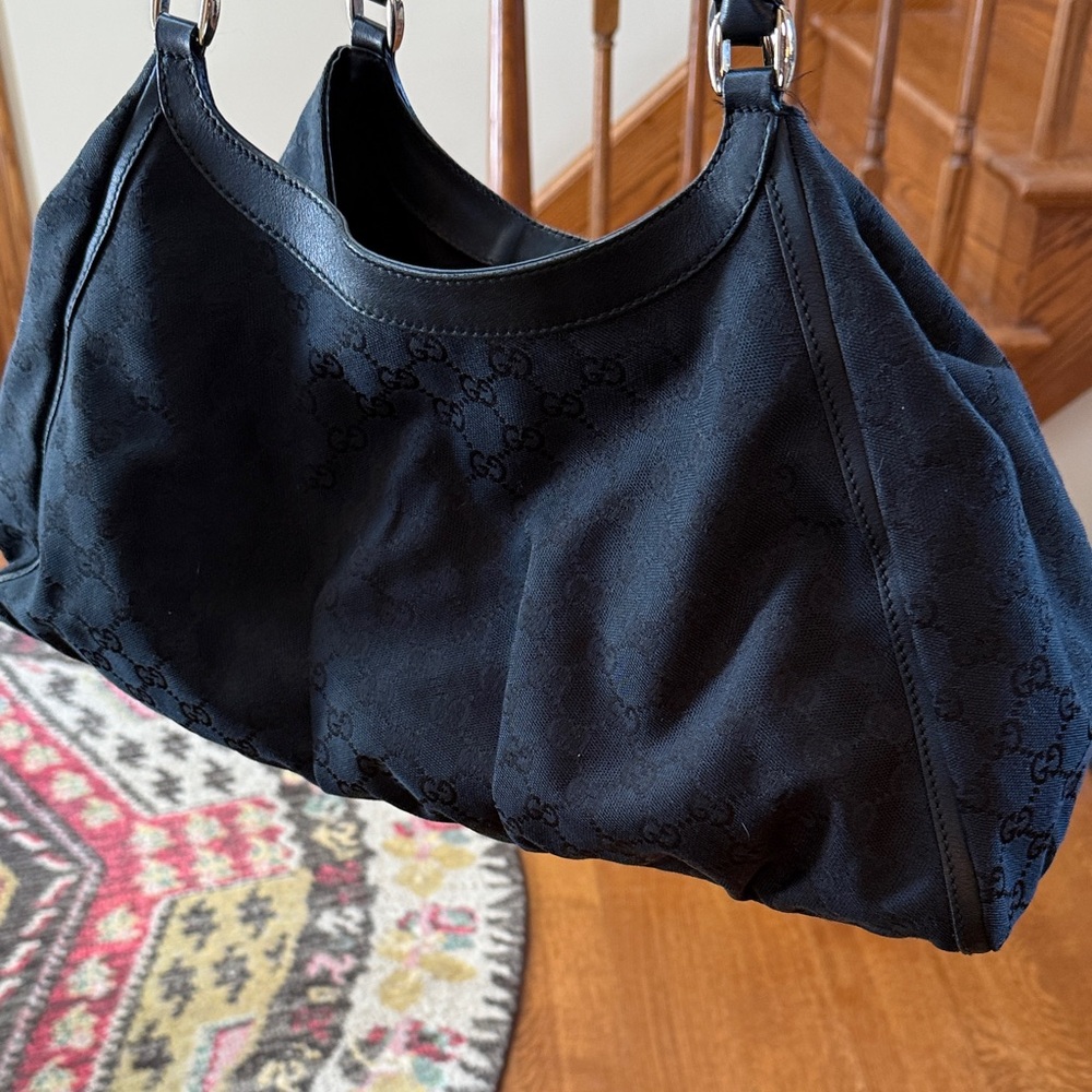 Gucci Black Monogram Shoulder Bag - Picture 6 of 12
